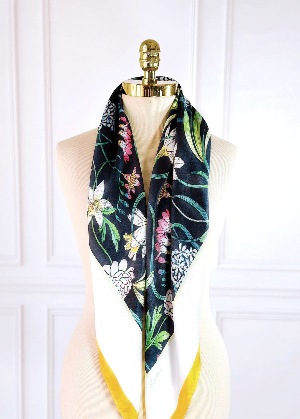 Night Song Scarf
